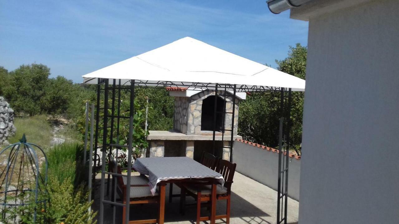 Holiday Home Nada Sali  Kültér fotó